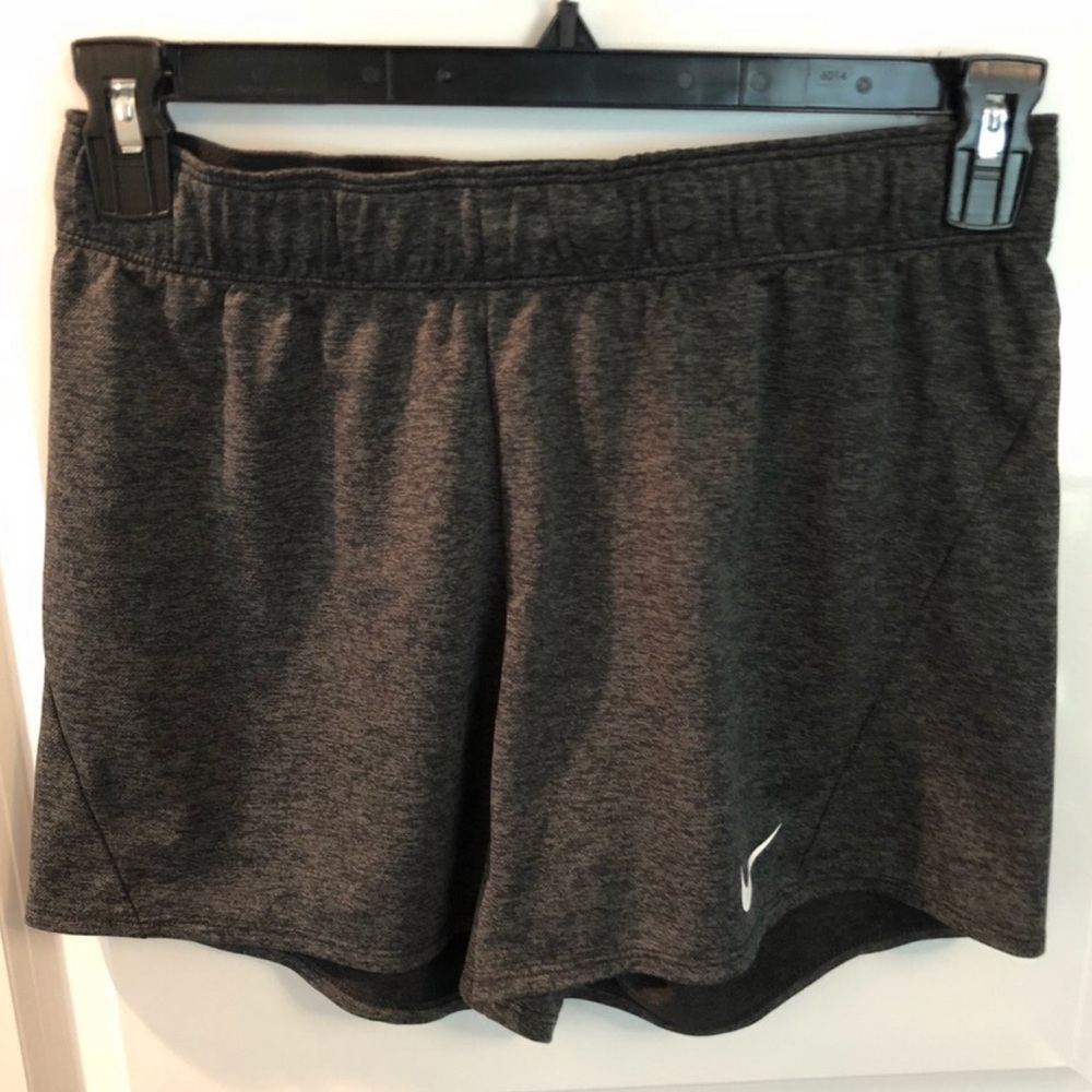 NWOT Nike dri-fit workout shorts
